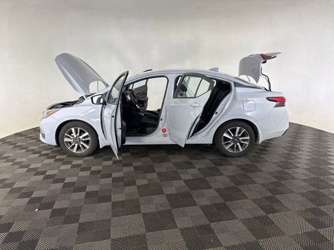 Certified 2025 Nissan Versa SV w/ Trunk Package FWD image 9