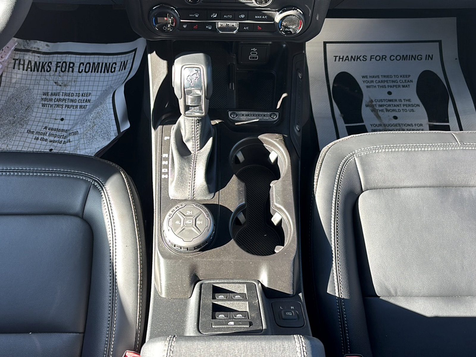 Used 2026 Ford Bronco Outer Banks AWD/4WD image 18