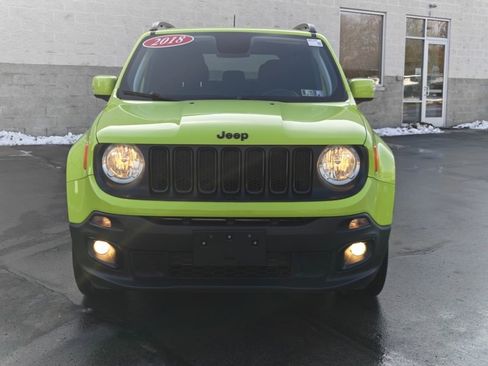 Used 2018 Jeep Renegade Altitude image 2