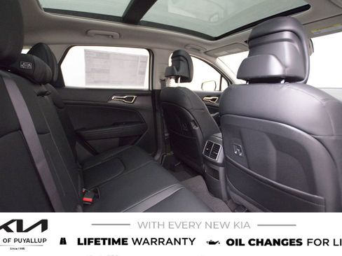 New 2026 Kia Sportage EX image 14