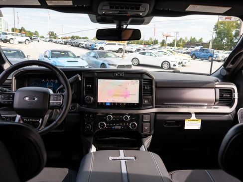 Used 2026 Ford F250 Platinum AWD/4WD image 30
