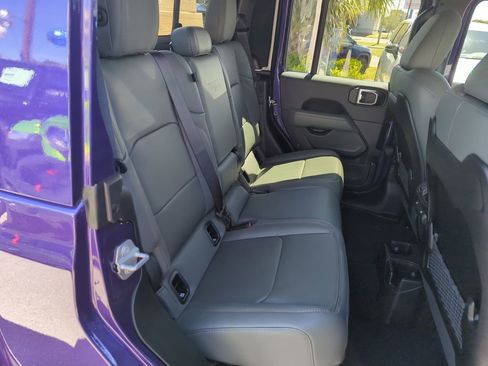 New 2026 Jeep Gladiator Mojave image 30