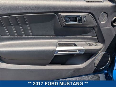 Used 2017 Ford Mustang GT Premium RWD image 10