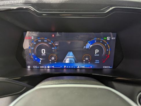 Used 2024 Chevrolet Colorado LT w/ LT Convenience Package III AWD/4WD image 13