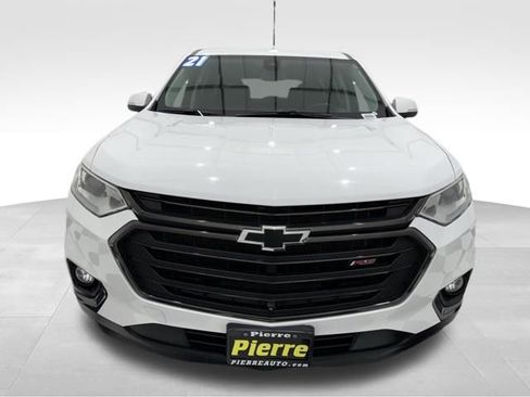 Used 2021 Chevrolet Traverse RS image 9