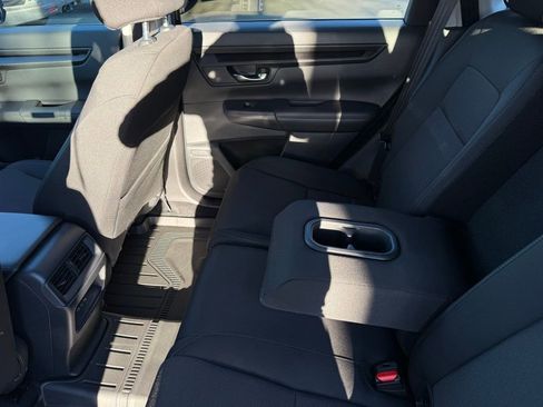 Used 2025 Honda CR-V EX image 18