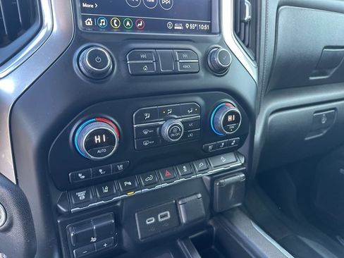 Used 2020 Chevrolet Silverado 3500 LTZ w/ LTZ Premium Package image 20