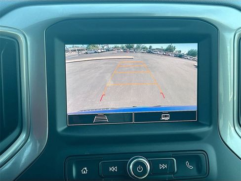 Used 2024 Chevrolet Silverado 1500 Custom image 13