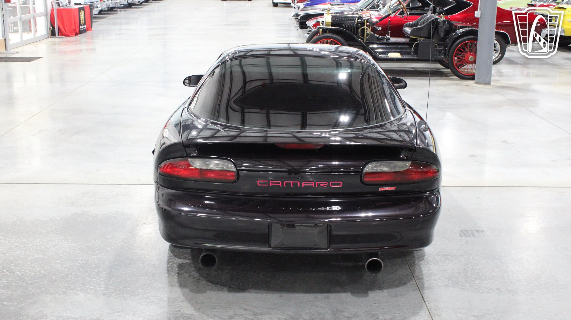 Used 1995 Chevrolet Camaro Z28 RWD image 31