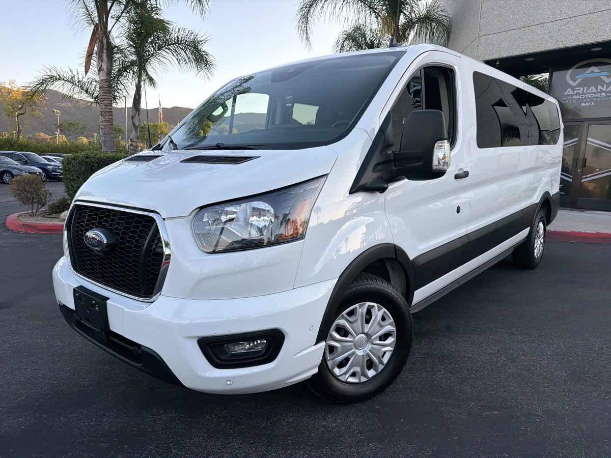 Used 2023 Ford Transit 350 XLT RWD image 15