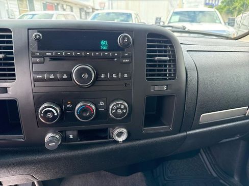 Used 2009 GMC Sierra 1500 SLE w/ Power Pack Plus RWD image 9