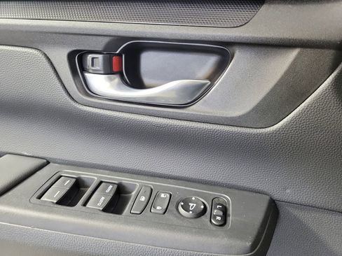 Used 2023 Honda CR-V Sport image 16