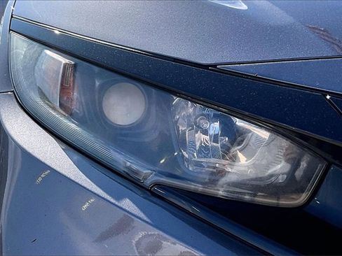 Used 2019 Honda Civic Sport image 31