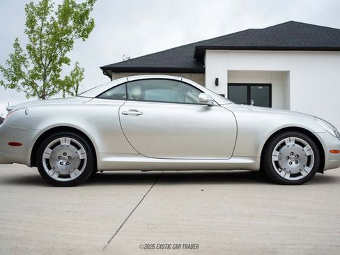 Used 2003 Lexus SC 430 Convertible RWD image 21