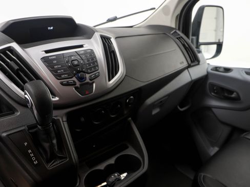 Used 2019 Ford Transit 350 XLT RWD image 14