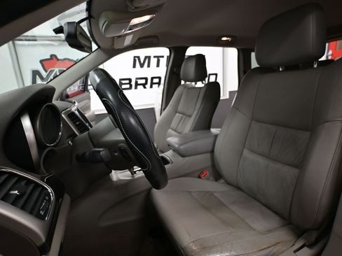 Used 2012 Jeep Grand Cherokee Laredo image 26