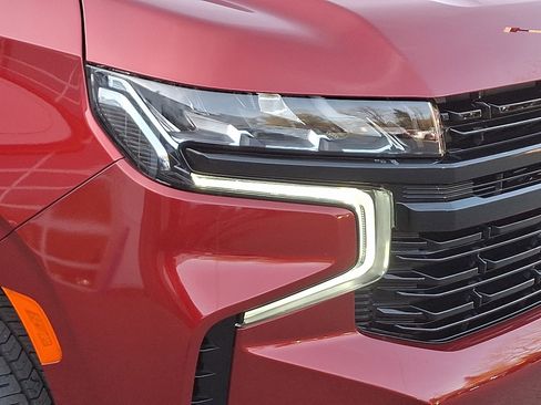 Certified 2024 Chevrolet Tahoe RST w/ RST Performance Edition image 9