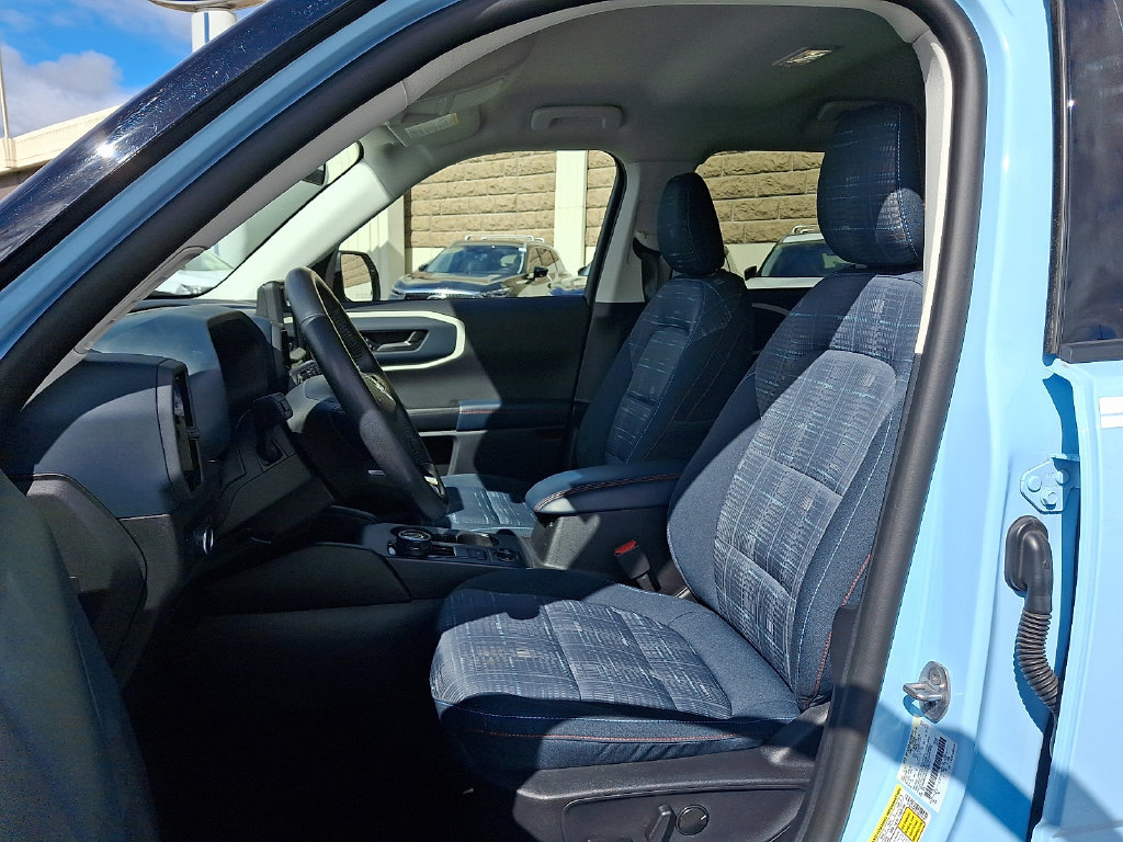 Used 2023 Ford Bronco Sport Heritage w/ Heritage Convenience Package AWD/4WD image 15