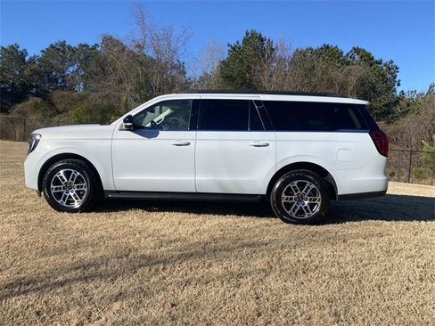 Used 2025 Ford Expedition Max Active image 11