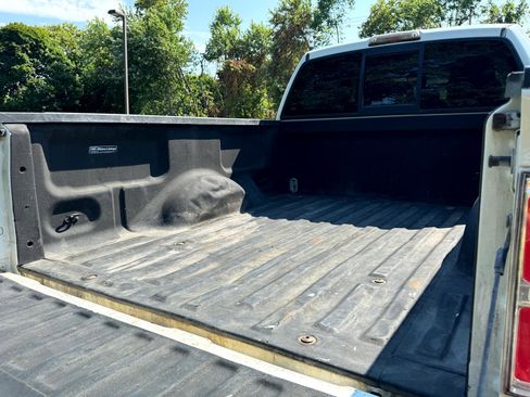 Used 2012 Ford F150 XLT image 7