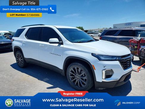 Used 2022 Chevrolet Traverse RS FWD image 5