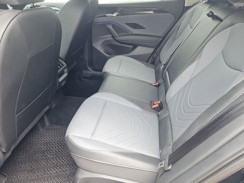 Certified 2026 Volkswagen Tiguan SE AWD/4WD image 31
