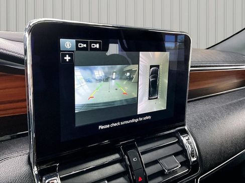 Used 2019 Lincoln Navigator Reserve AWD/4WD image 14