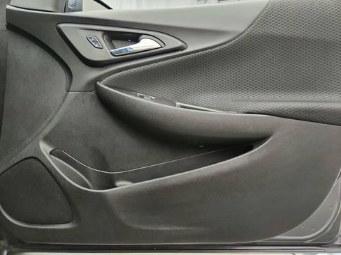 Used 2017 Chevrolet Malibu LT FWD image 22