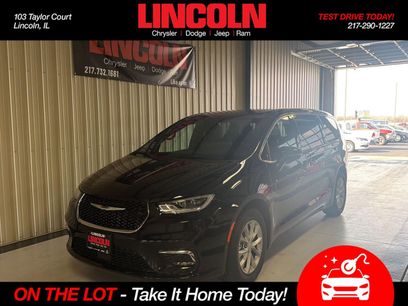 New 2026 Chrysler Pacifica Limited