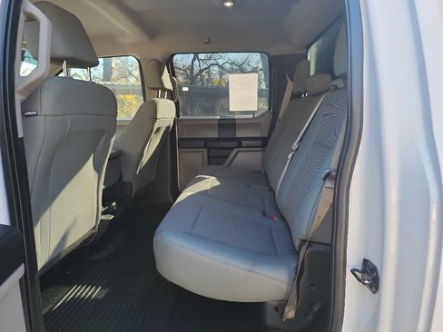 Used 2017 Ford F250 XL w/ Power Equipment Group image 30