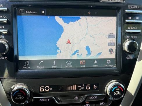 Used 2017 Nissan Murano Platinum FWD image 19