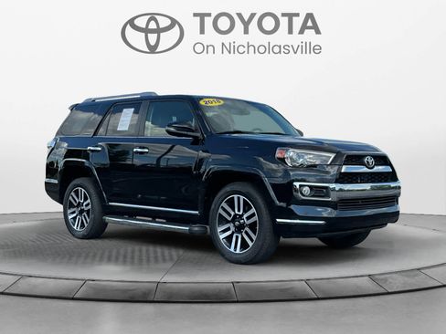 Used 2018 Toyota 4Runner Limited AWD/4WD image 7