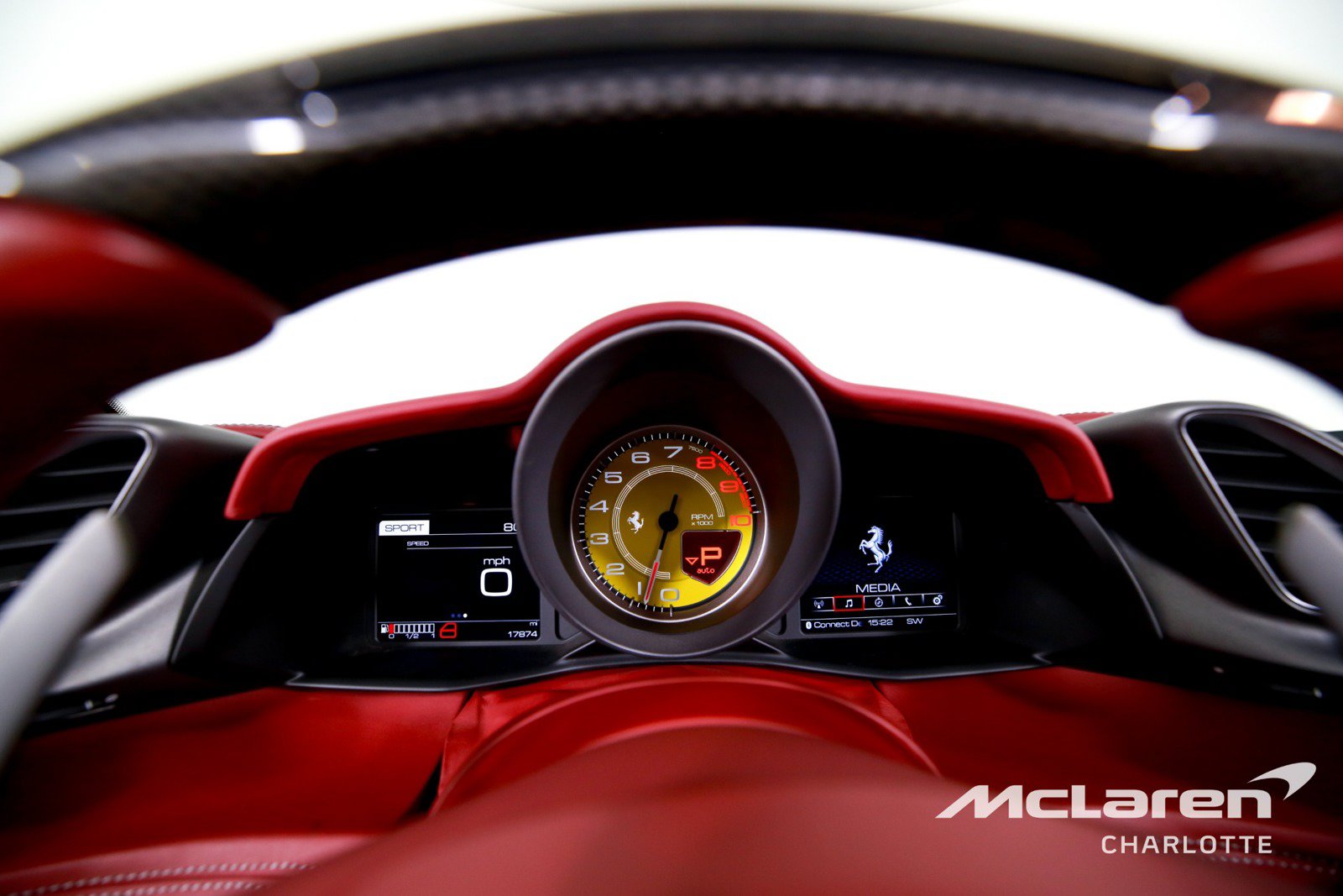 Used 2018 Ferrari 488 Spider RWD image 14
