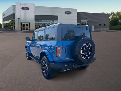 Used 2023 Ford Bronco Outer Banks AWD/4WD image 7