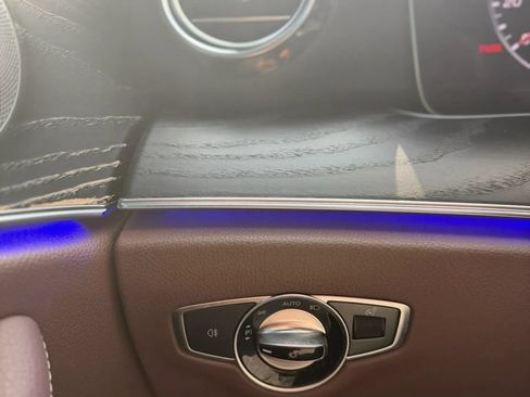 Used 2020 Mercedes-Benz E 350 4MATIC Sedan w/ Parking Assistance Package image 21