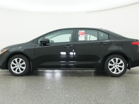 New 2026 Toyota Corolla LE image 32