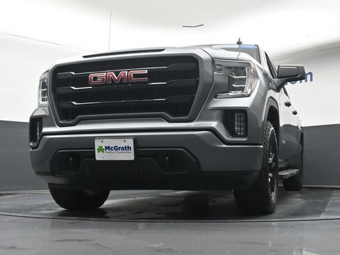 Used 2022 GMC Sierra 1500 Elevation w/ X31 Off-Road Package AWD/4WD image 7
