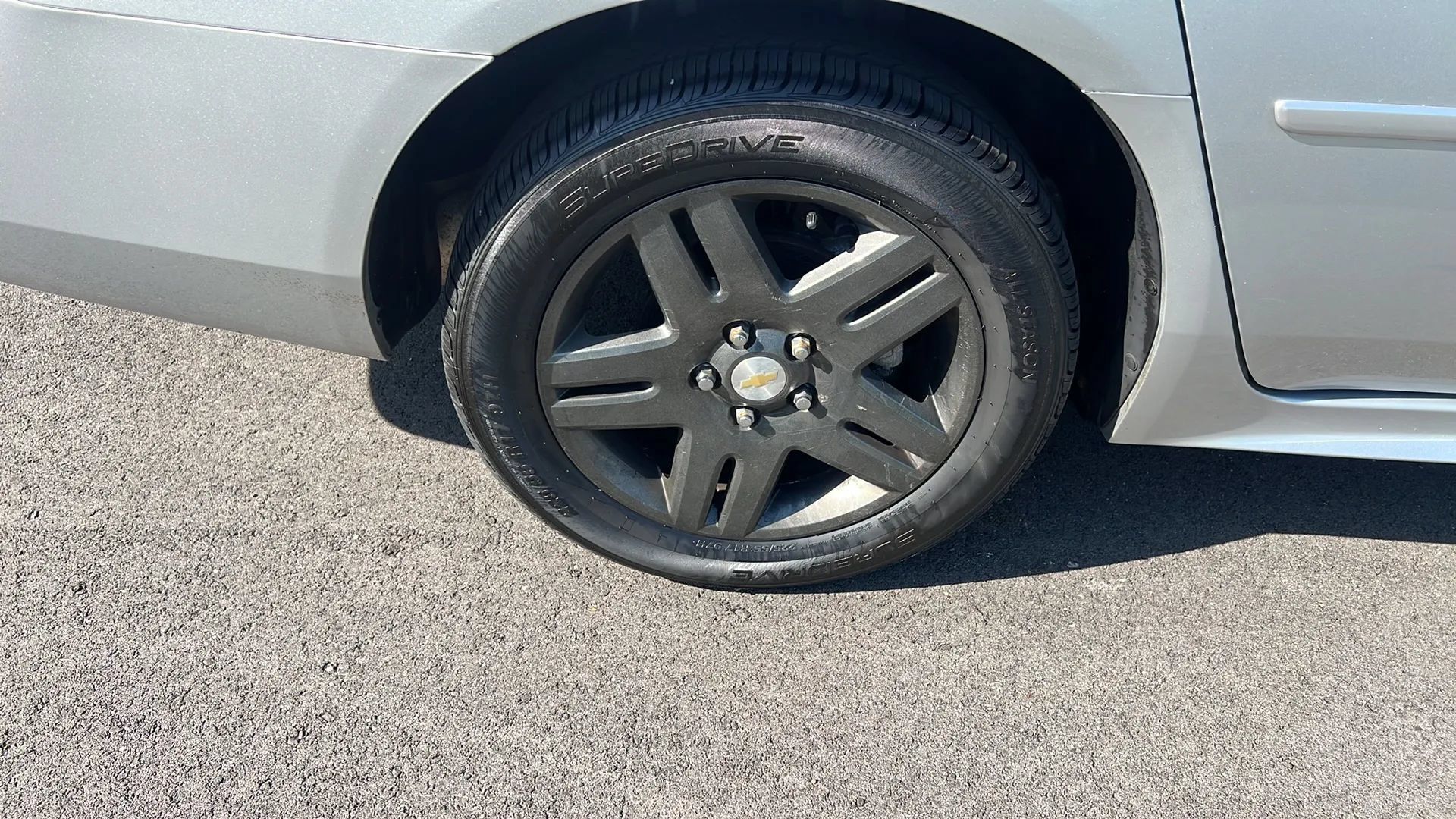 Used 2011 Chevrolet Impala LT FWD image 30