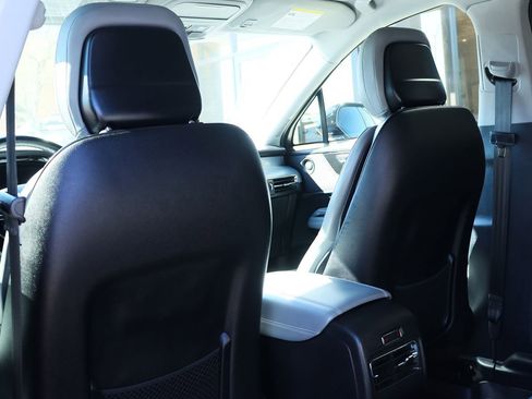 Used 2022 Lincoln Corsair Reserve w/ Equipment Group 201A image 32