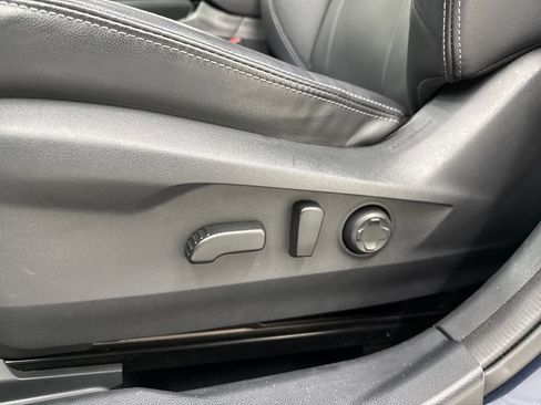 Used 2023 Subaru Outback Touring XT image 13