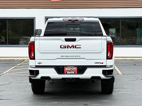 Used 2021 GMC Sierra 1500 AT4 w/ AT4 Carbonpro Edition AWD/4WD image 9
