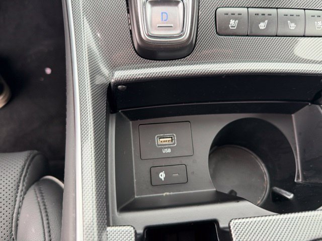 Used 2023 Hyundai Santa Fe Limited AWD/4WD image 21