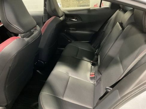 New 2025 Toyota Prius Plug-In Hybrid image 19