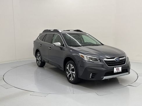 Certified 2022 Subaru Outback Touring AWD/4WD image 7