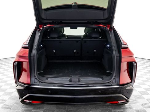 Certified 2024 Cadillac Lyriq Luxury w/ LPO, Floor Liner Package image 37