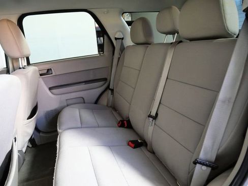 Used 2010 Ford Escape Hybrid image 15