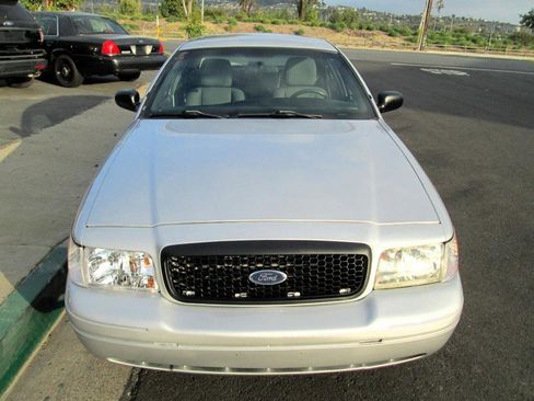 Used 2011 Ford Crown Victoria Police Interceptor w/ Trunk Pack image 2