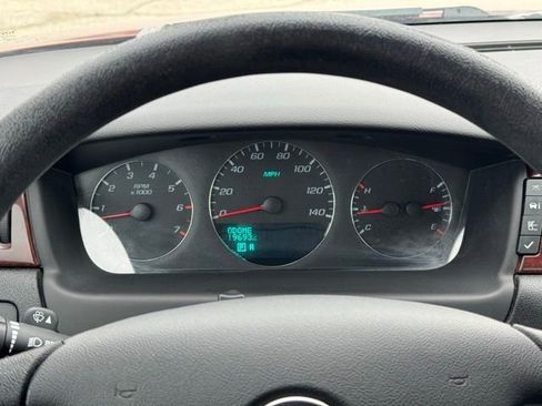 Used 2009 Chevrolet Impala LT image 21