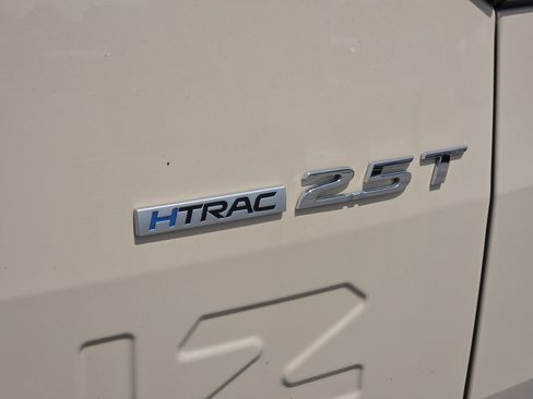 Used 2022 Hyundai Santa Cruz SEL Premium AWD/4WD image 7
