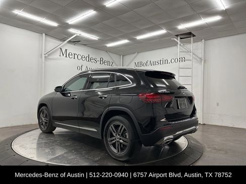 Used 2025 Mercedes-Benz GLA 250 4MATIC image 5